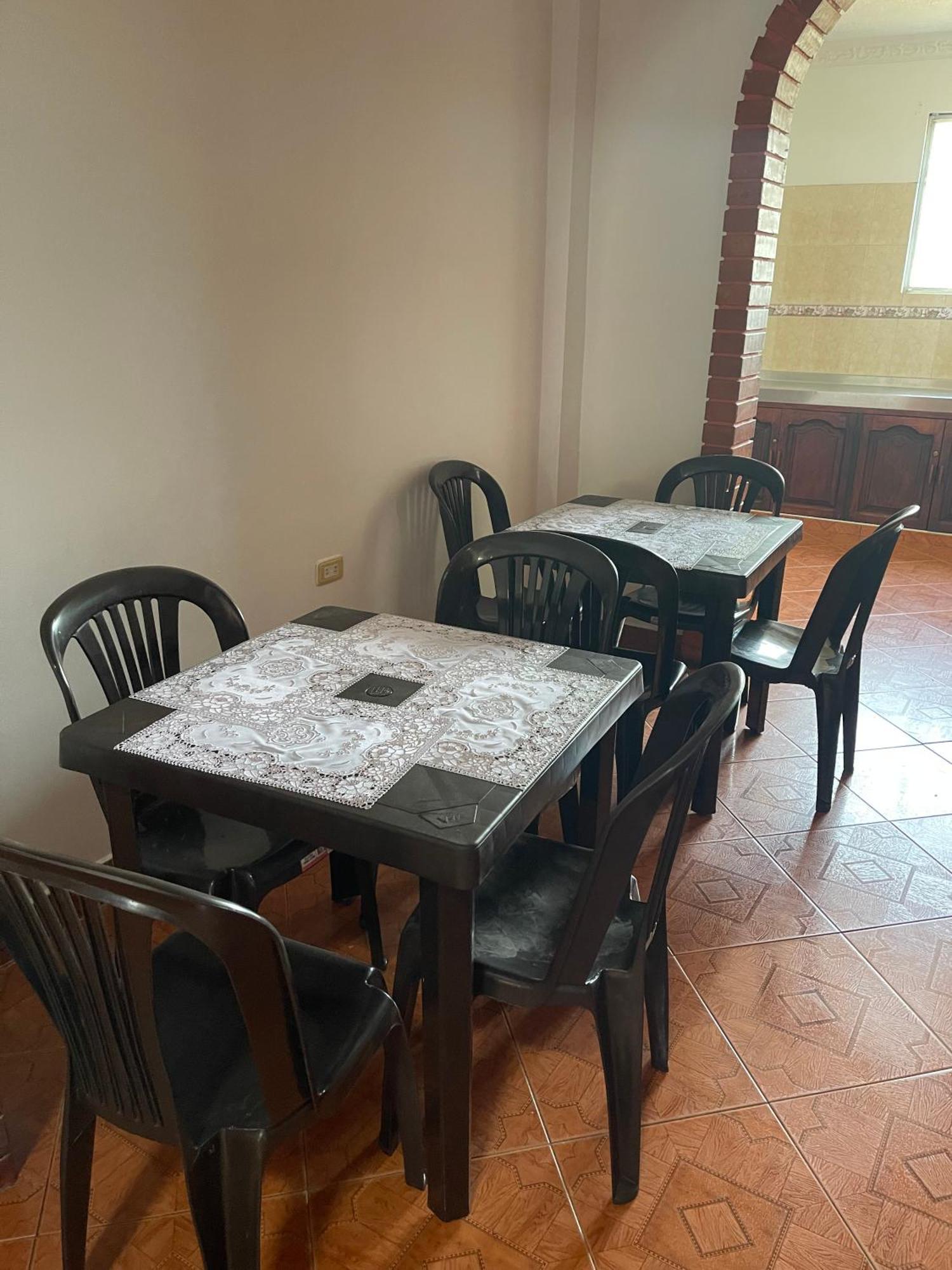 Hostel La Hormiga บาริชารา ภายนอก รูปภาพ